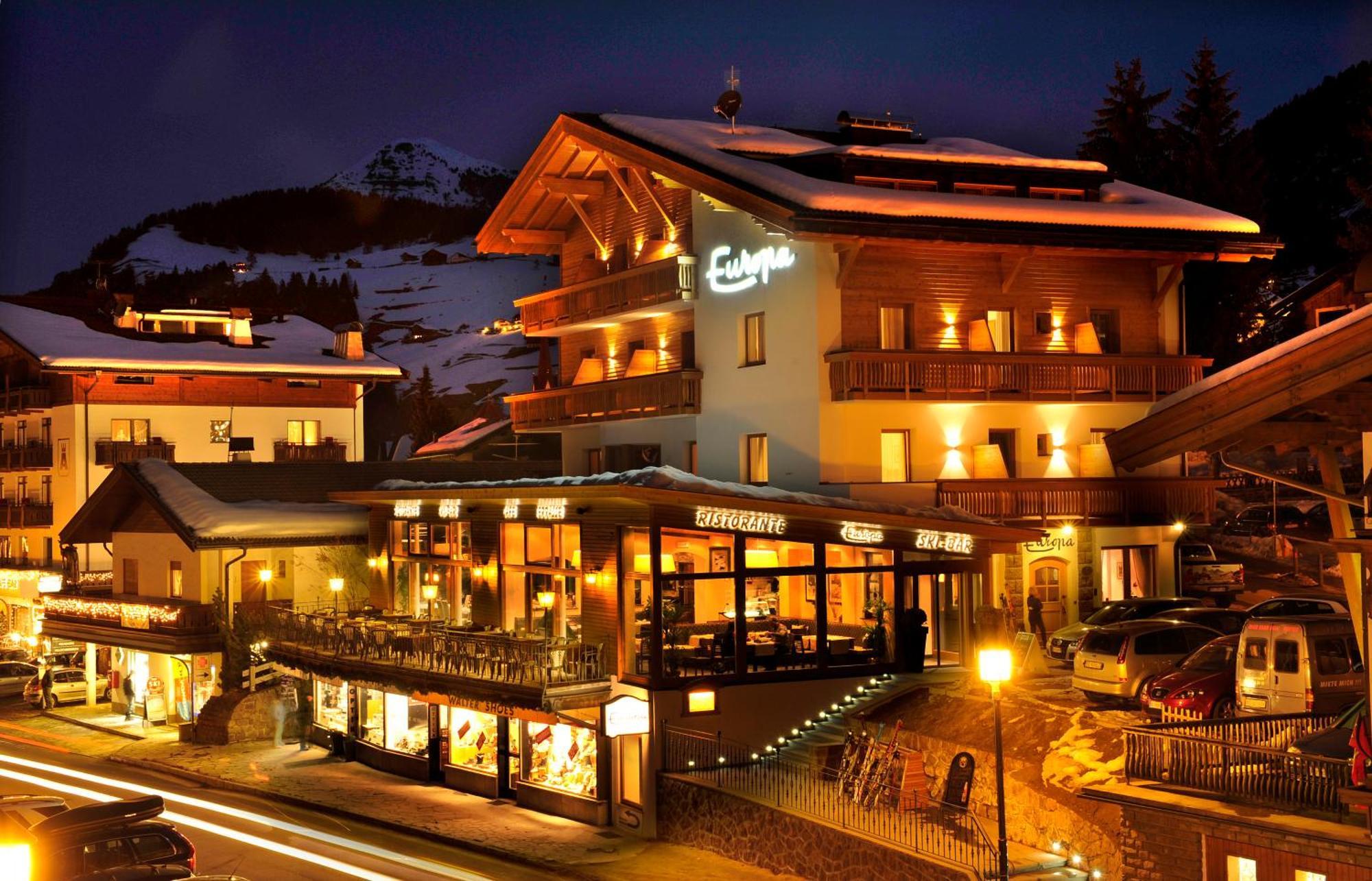 Hotel Europa Dolomites Selva di Val Gardena Esterno foto